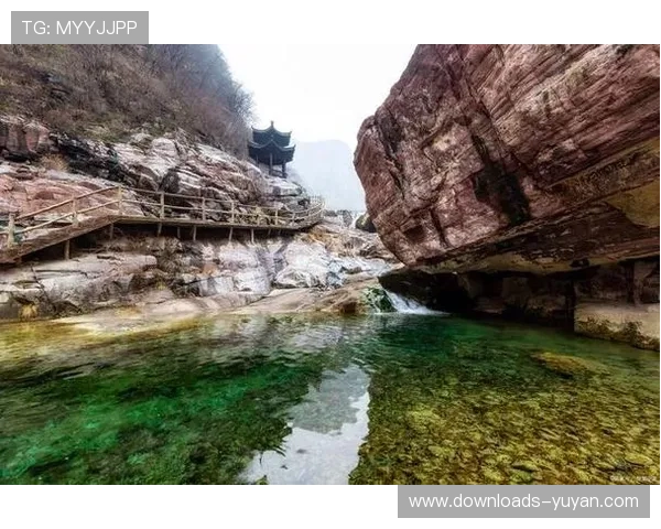 太行壶关集结赛车手抵达八泉峡赛段，壮丽自然风光成独特背景